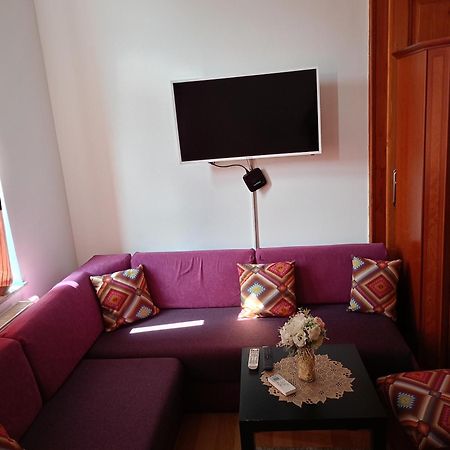 Apartment And Rooms"Tabasnice"Tuzla Centar المظهر الخارجي الصورة